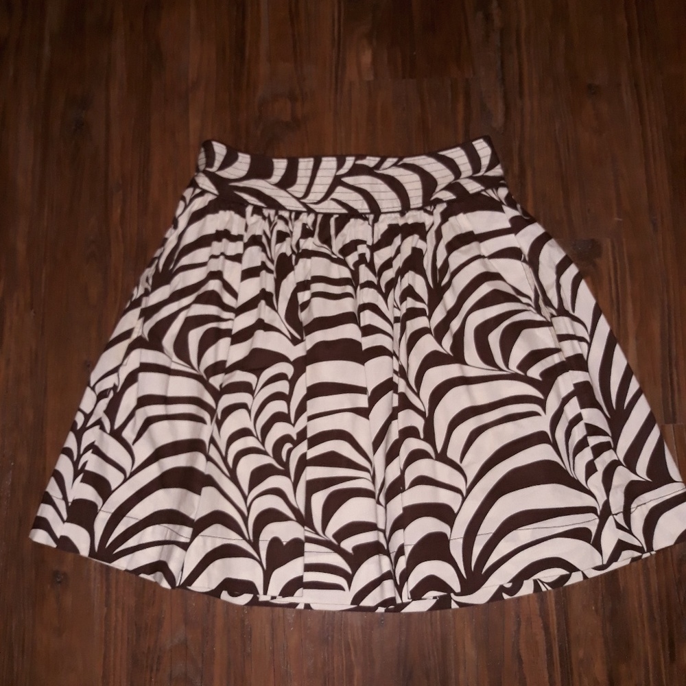 Brown and cream print skirt